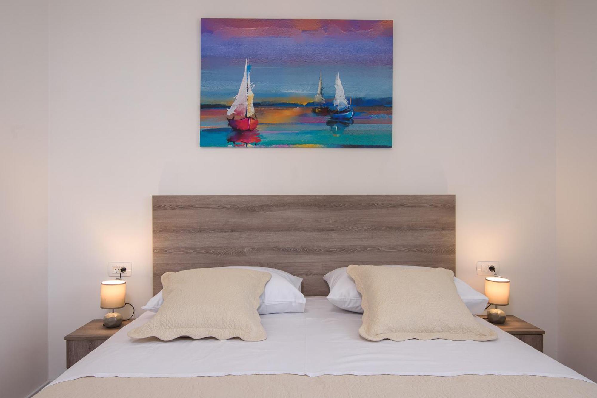 Villa Barbara & Zoran With Free Parking And Heated Swimming Pool Seget Vranjica Exterior photo