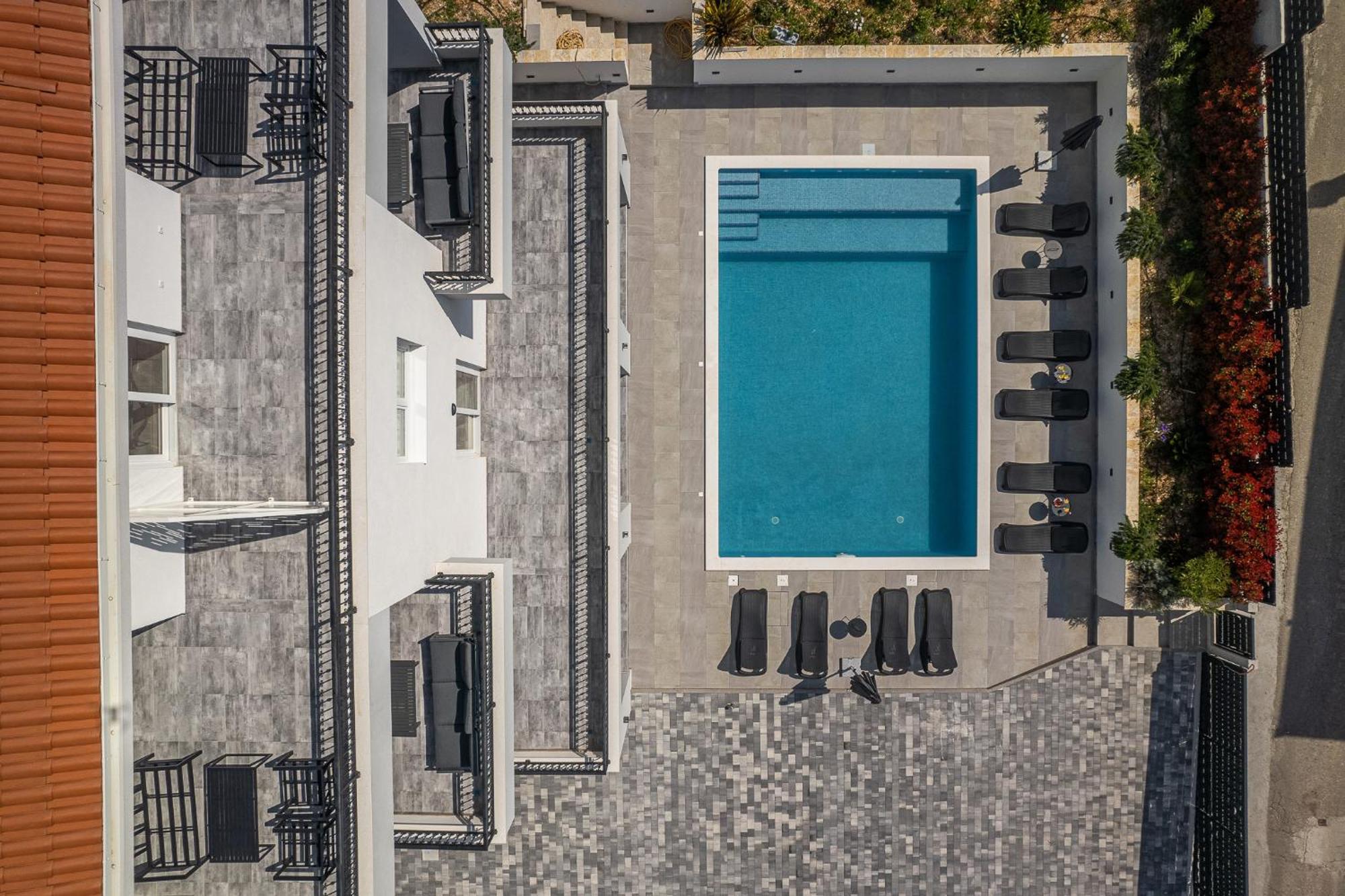 Villa Barbara & Zoran With Free Parking And Heated Swimming Pool Seget Vranjica Exterior photo